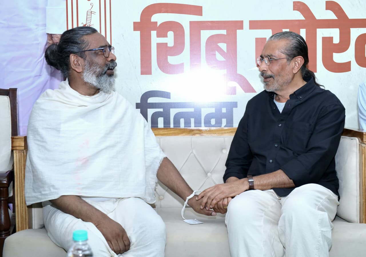 Prakash Jha Meets CM